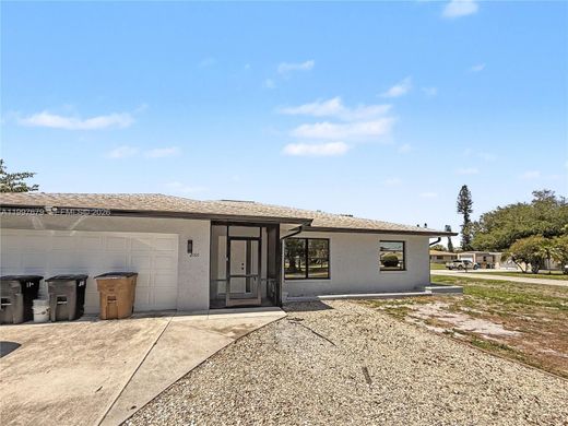 Villa Fort Myers, Lee County