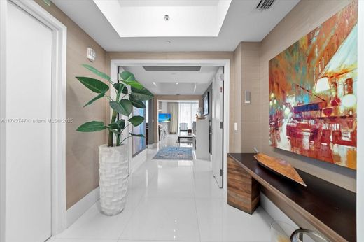 ‏בניין ב  הוליווד, Broward County