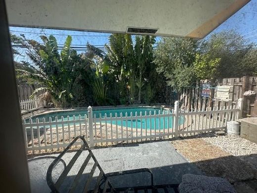 Residential complexes in Pompano Beach, Broward County