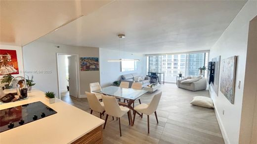 ‏בניין ב  מיאמי, Miami-Dade County