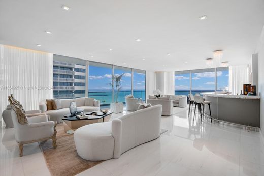 Wohnkomplexe in Bal Harbour, Miami-Dade County