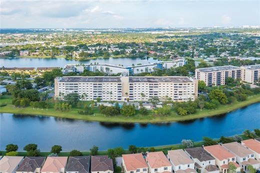 Residential complexes in Miami, Miami-Dade