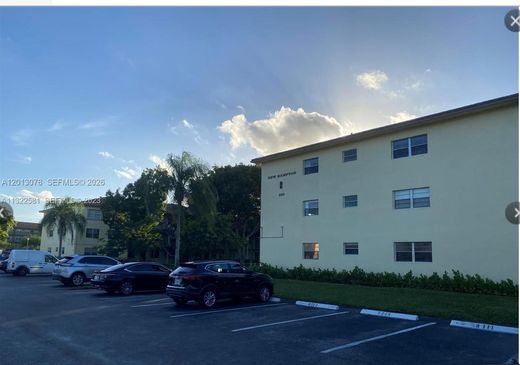 Komplex apartman Pembroke Pines, Broward County