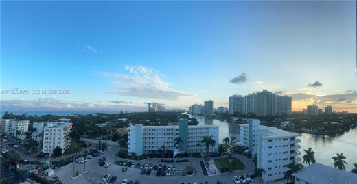 Residential complexes in Hallandale, Broward County