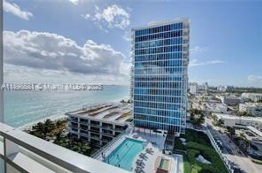 Complesso residenziale a Miami Beach, Miami-Dade County