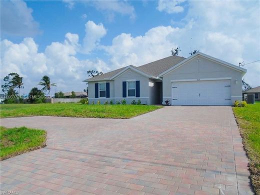 Villa in Cape Coral, Lee County