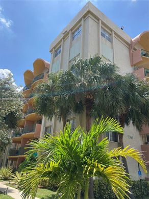 Complesso residenziale a Miami, Miami-Dade County