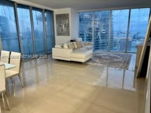 Komplex apartman Miami, Miami-Dade County
