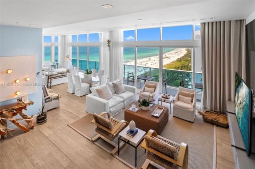 Miami Beach, Miami-Dade Countyのアパートメント・コンプレックス