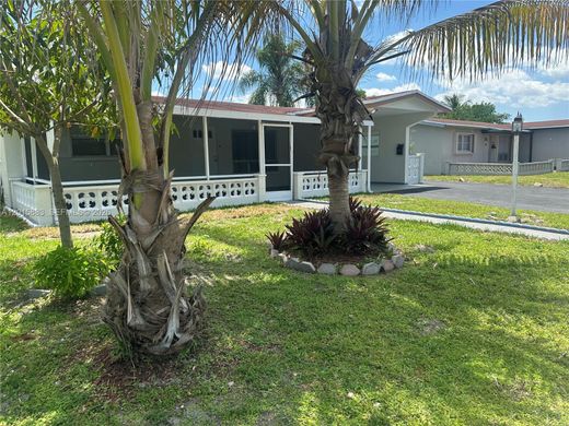 Villa en Lauderdale Lakes, Broward County