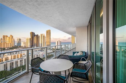 Residential complexes in Sunny Isles Beach, Miami-Dade