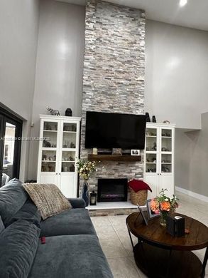 Villa Miami, Miami-Dade County