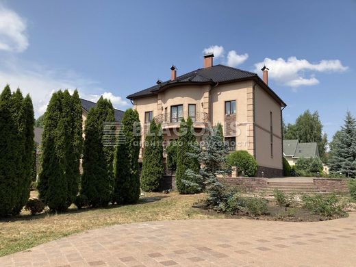 Casa de lujo en Zabuchchia, Oblast de Kiev