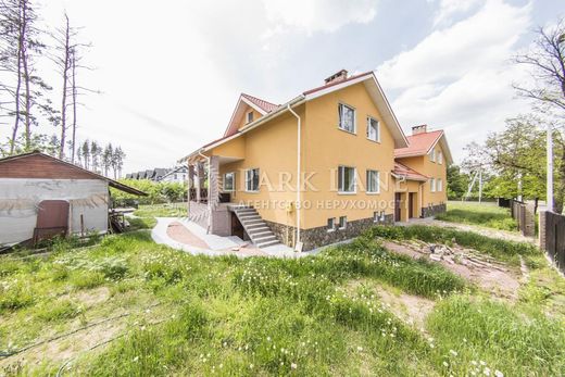 Casa di lusso a Vita-Poshtova, Oblast di Kiev