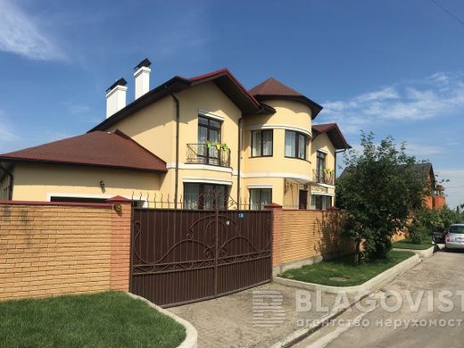Πολυτελή κατοικία σε Khotiv, Kyiv Oblast