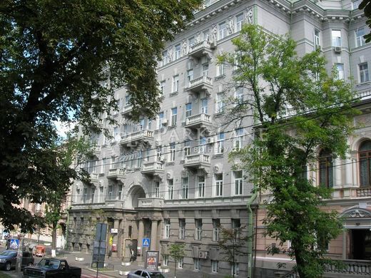Piso / Apartamento en Kiev, Misto Kyiv
