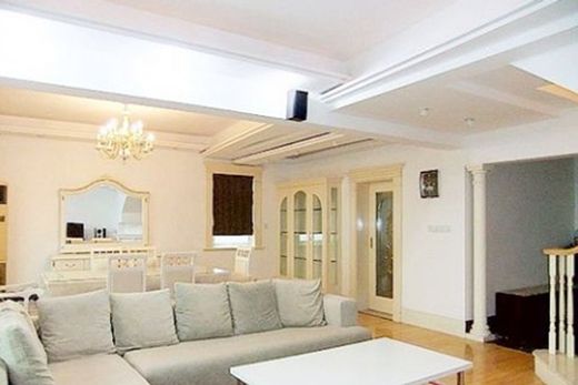 上海, Shanghai Municipalityのアパートメント