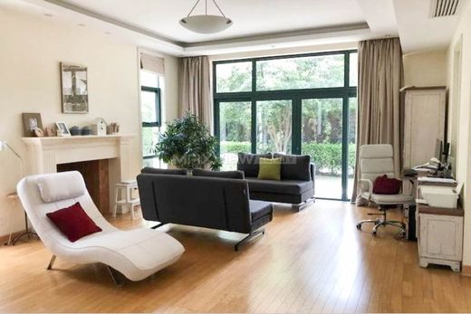 ﻓﻴﻼ ﻓﻲ شانغهاي, Shanghai Municipality