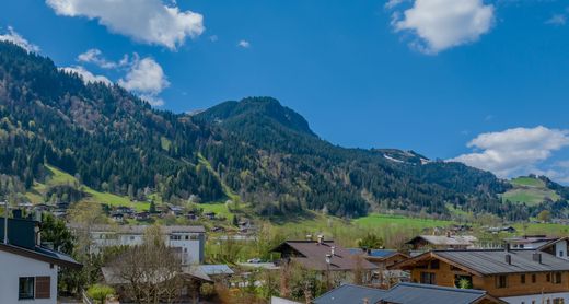 Land in Kitzbühel, Bezirk Kitzbuehel