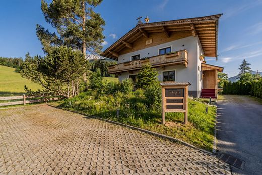 Luxury home in Jochberg, Bezirk Kitzbuehel