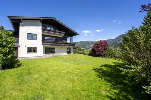 Luxury home in Sankt Johann in Tirol, Bezirk Kitzbuehel