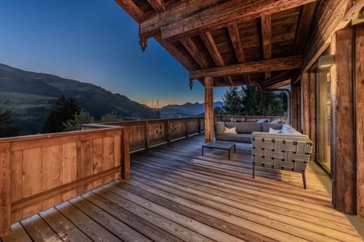 Lüks ev Aurach, Politischer Bezirk Kitzbühel