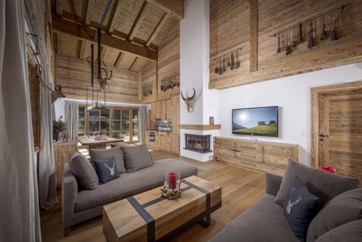Luxury home in Jochberg, Bezirk Kitzbuehel