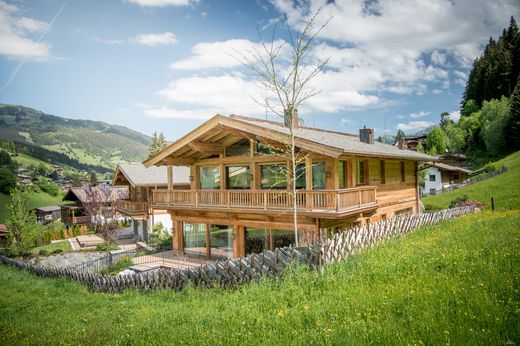Элитный дом, Холлерсбах, Politischer Bezirk Kitzbühel