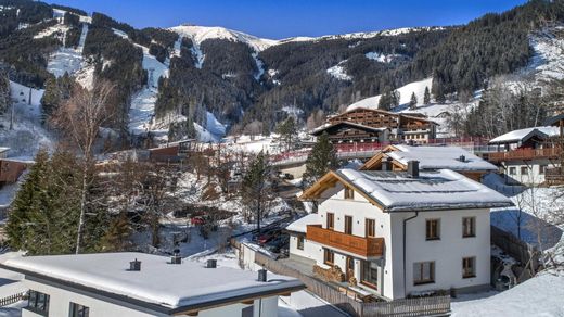 Luxus-Haus in Zell am See, Politischer Bezirk Zell am See