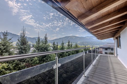 Lüks ev Ellmau, Politischer Bezirk Kufstein