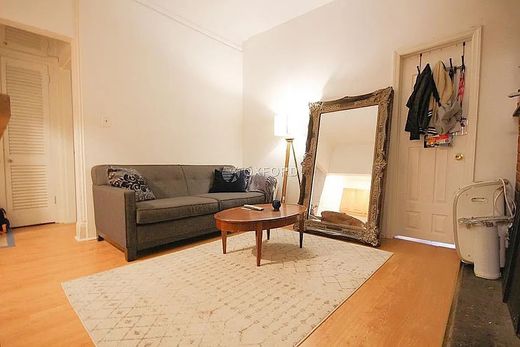 Apartment / Etagenwohnung in New York City, New York