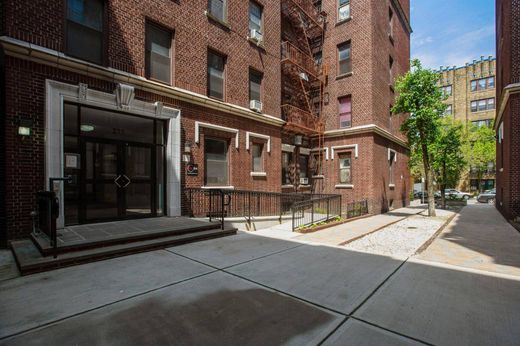 Residential complexes in Jersey City, Hudson County