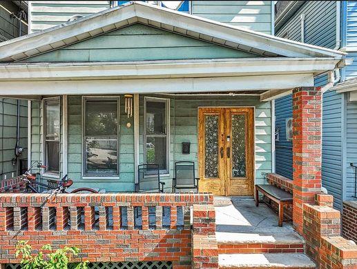 Dom jednorodzinny w Queens, Queens County