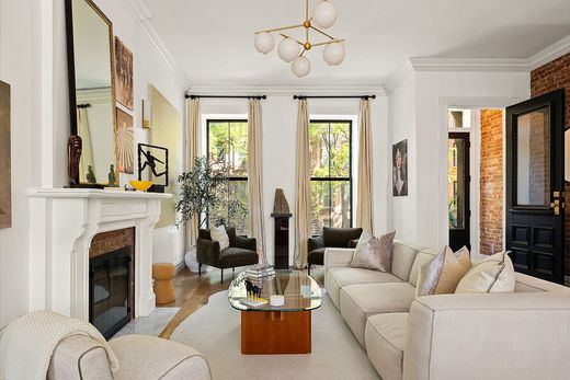 Townhouse in Brooklyn, Kings County