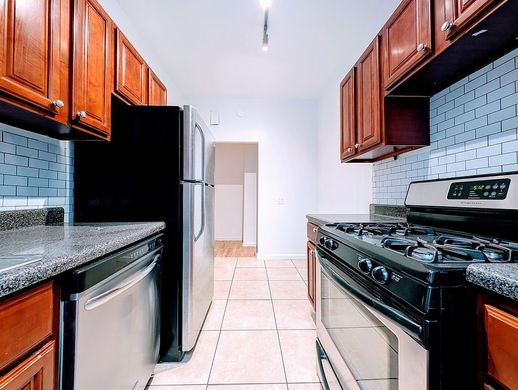 Piso / Apartamento en Brooklyn, Kings County