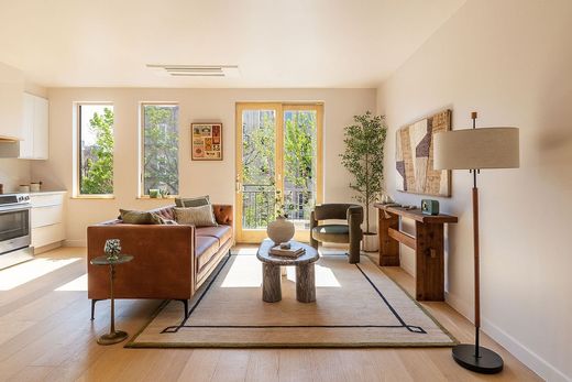 Townhouse in Brooklyn, Kings County