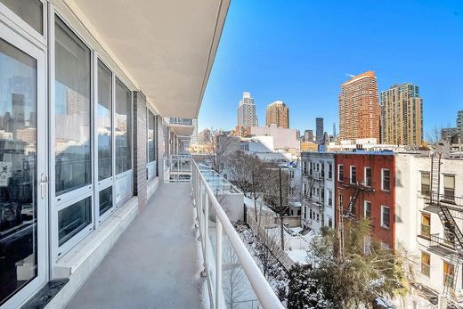 Komplex apartman Queens, Queens County