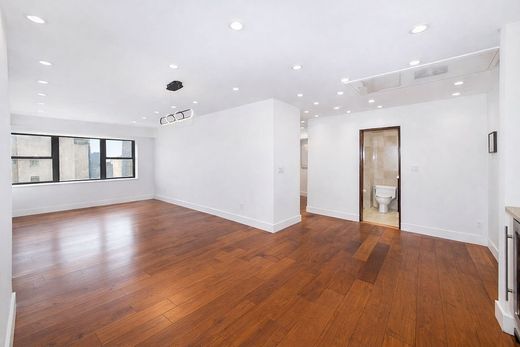 Daire New York Eyaleti, New York