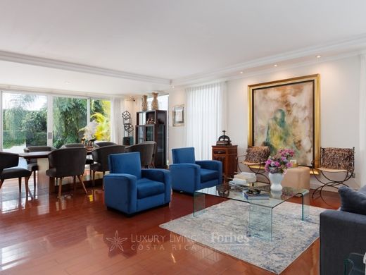 호화 저택 / Santa Ana, Provincia de San José