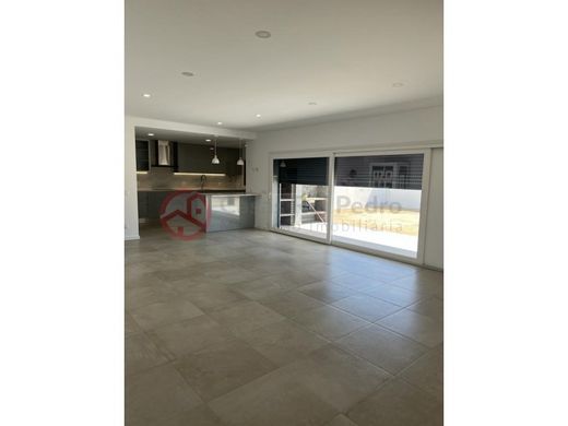 Элитный дом, Seixal, Distrito de Setúbal