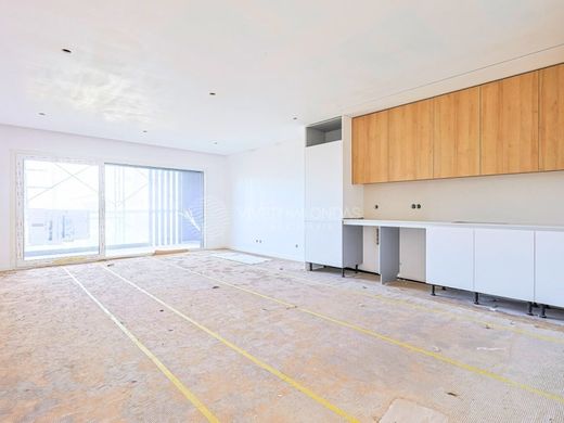 Daire Charneca de Caparica, Almada