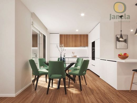 Apartment / Etagenwohnung in Loulé, Distrito de Faro