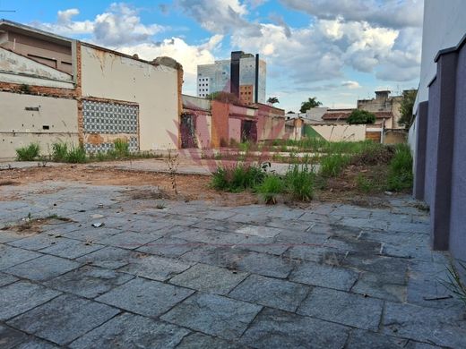 Land in Pindamonhangaba, São Paulo