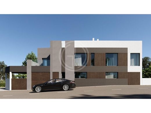 Land in Faro, Distrito de Faro