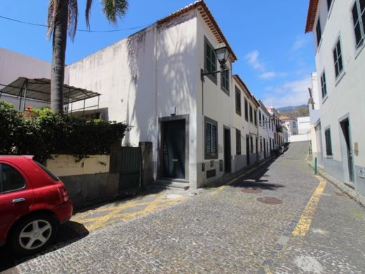 Luxus-Haus in Funchal, Madeira