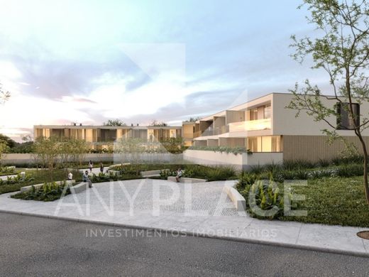 Semidetached House in Loulé, Distrito de Faro