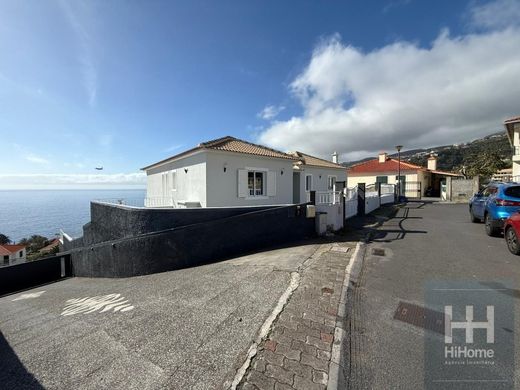 Luksusowy dom w Santa Cruz, Madeira
