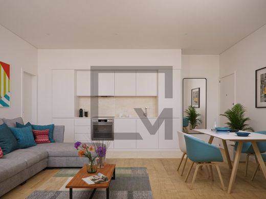 듀플렉스 / São Vicente, Lisbon