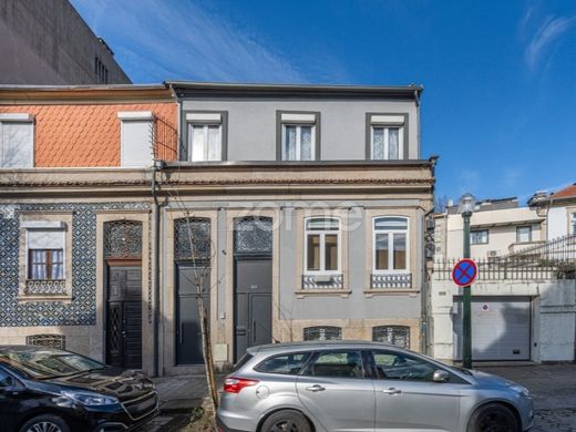 Luxury home in Porto, Distrito do Porto