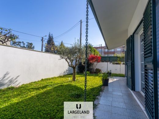 Luxury home in Santa Maria da Feira, Aveiro